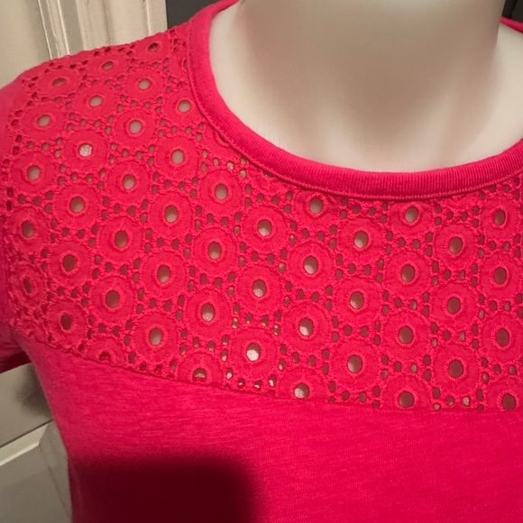 J. Crew‎ Pink Fitted Short Sleeve T-Shirt - Picture 2 of 5